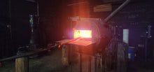 Load image into Gallery viewer, Skillet/Frypan Blacksmithing Class